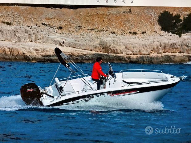 Trimarchi 62 con motore Selva Murena 40 XSR